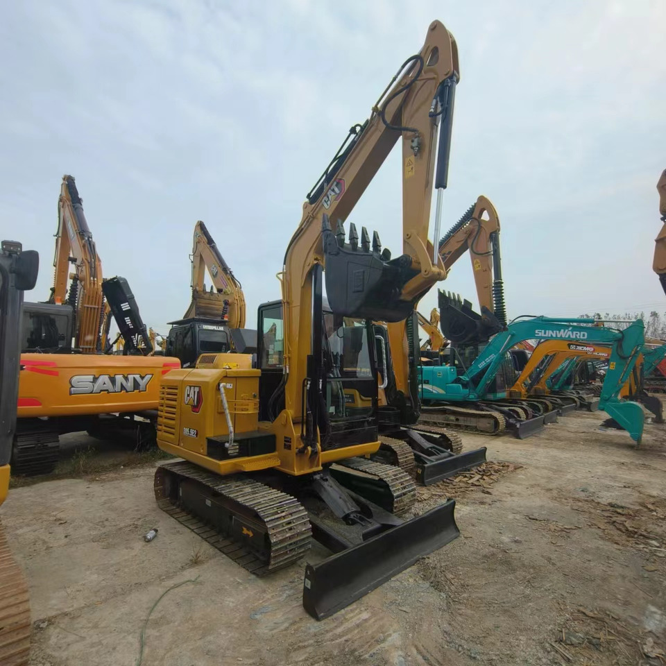 CATERPILLAR 305.5E2 - Miniexcavadora: foto 5 CATERPILLAR 305.5E2 - Miniexcavadora: foto 5