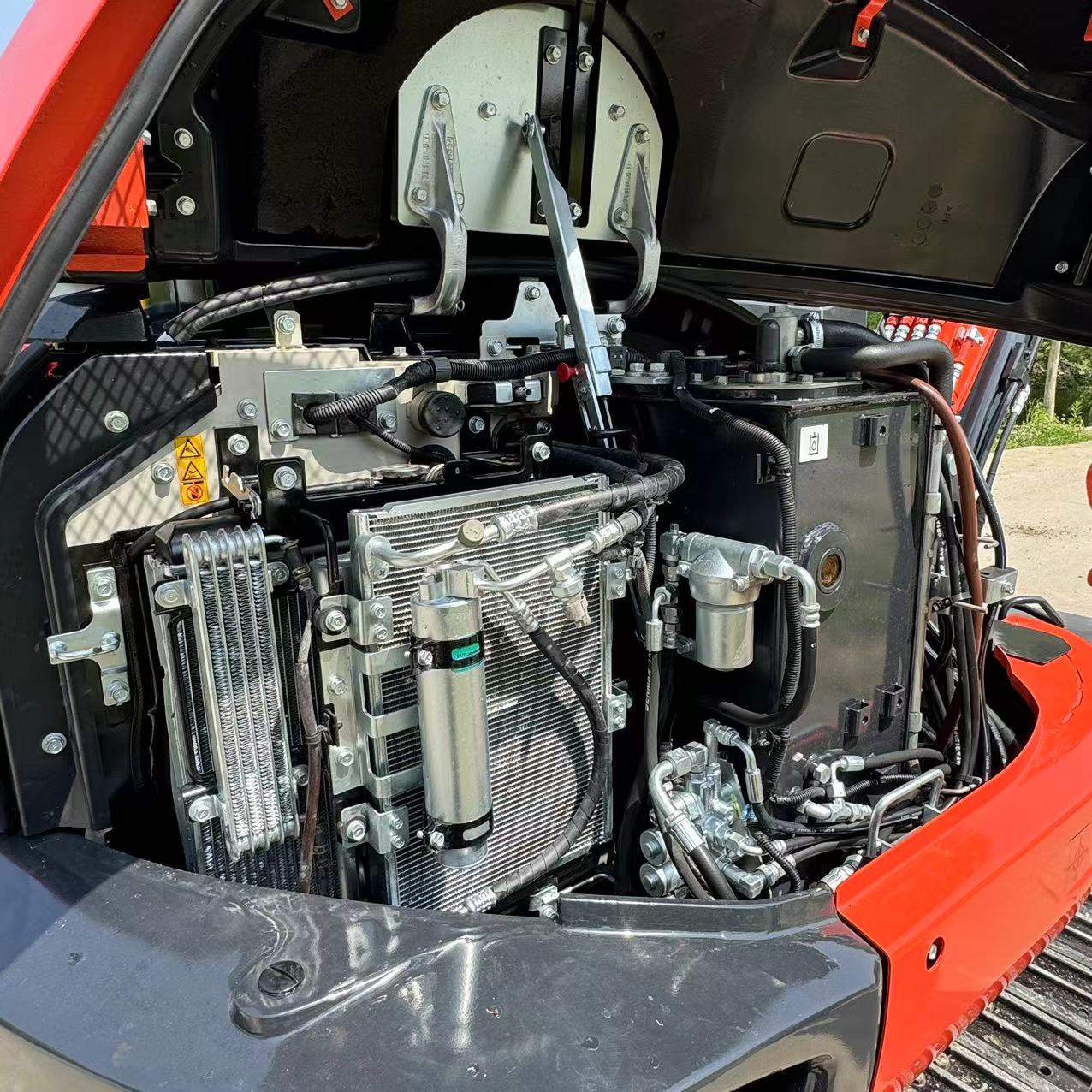 Excavadora de cadenas KUBOTA KX165: foto 7