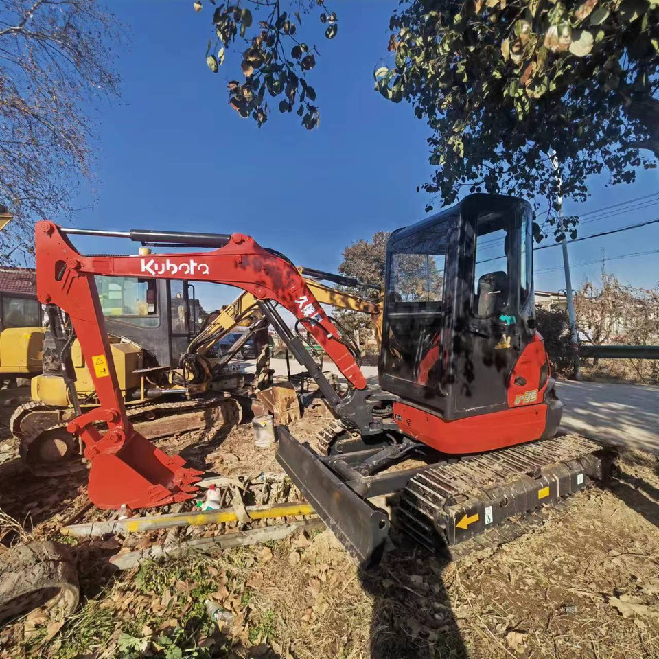 KUBOTA U35 - Miniexcavadora: foto 3 KUBOTA U35 - Miniexcavadora: foto 3