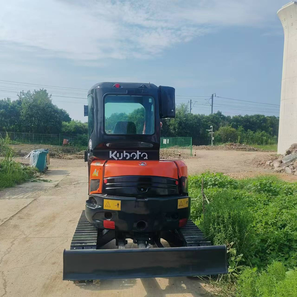 KUBOTA U35 - Miniexcavadora: foto 5 KUBOTA U35 - Miniexcavadora: foto 5