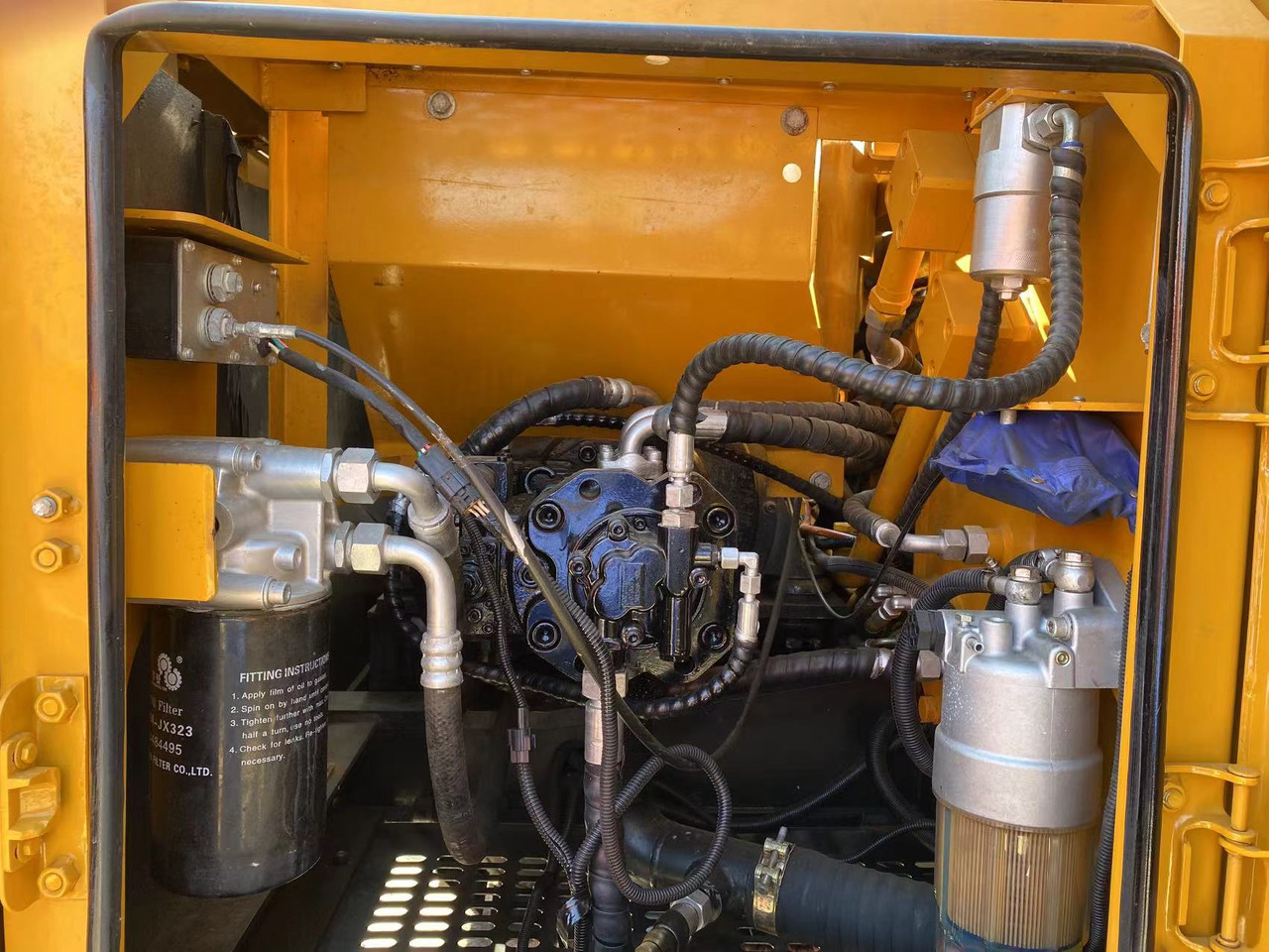 Excavadora de cadenas SANY SY155: foto 16