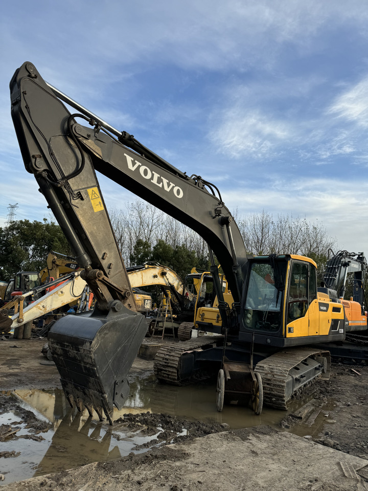 Excavadora de cadenas VOLVO EC220D: foto 19 Excavadora de cadenas VOLVO EC220D: foto 19