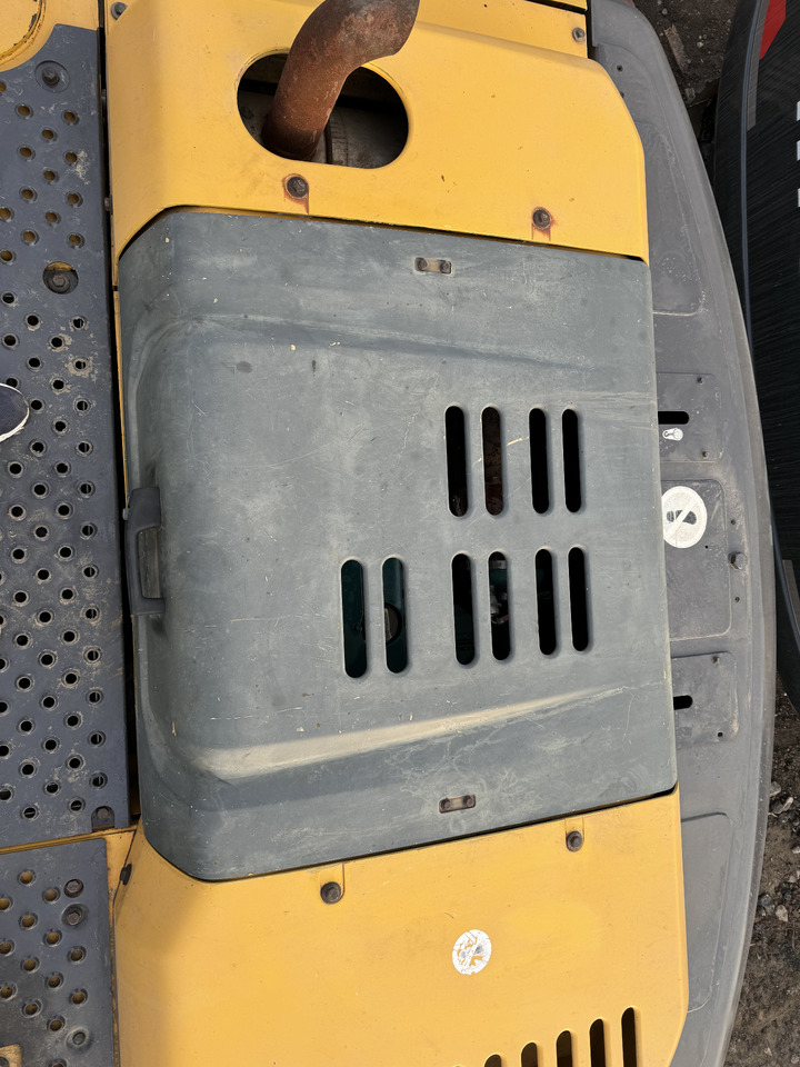 Excavadora de cadenas VOLVO EC220D: foto 15 Excavadora de cadenas VOLVO EC220D: foto 15