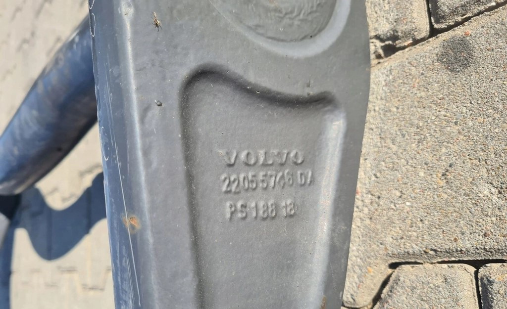 DRĄŻEK STABILIZATOR TYŁ VOLVO FH 4 FM 4 FMX FH 5 FM 5 65 MM 22055746 - Barra estabilizadora: foto 3 DRĄŻEK STABILIZATOR TYŁ VOLVO FH 4 FM 4 FMX FH 5 FM 5 65 MM 22055746 - Barra estabilizadora: foto 3