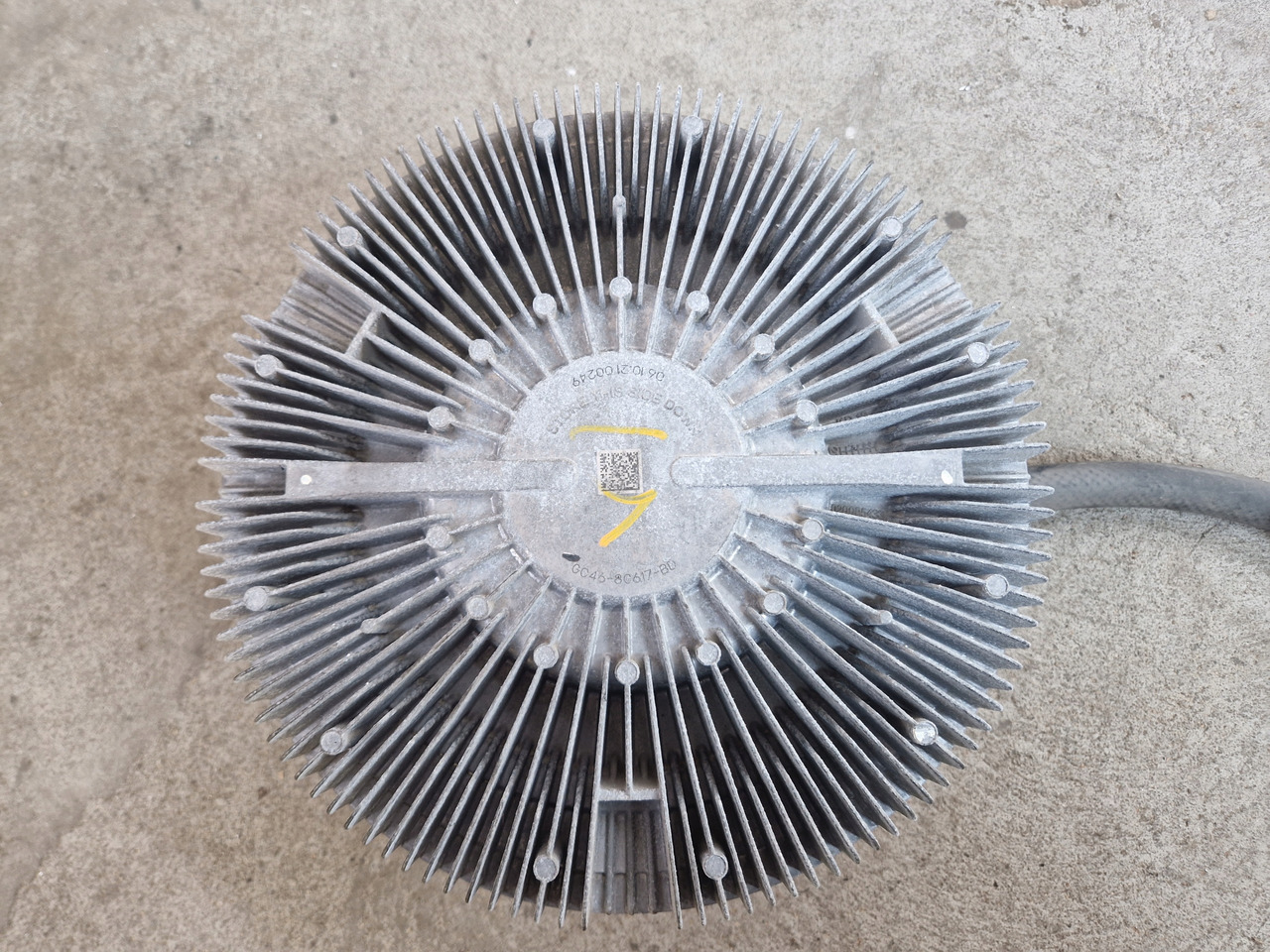 FORD VISCO WISKO WISKOZA WENTYLATOR CHŁODNICY FORD F-MAX CARGO EURO 6 - Ventilador para Camión: foto 1 FORD VISCO WISKO WISKOZA WENTYLATOR CHŁODNICY FORD F-MAX CARGO EURO 6 - Ventilador para Camión: foto 1