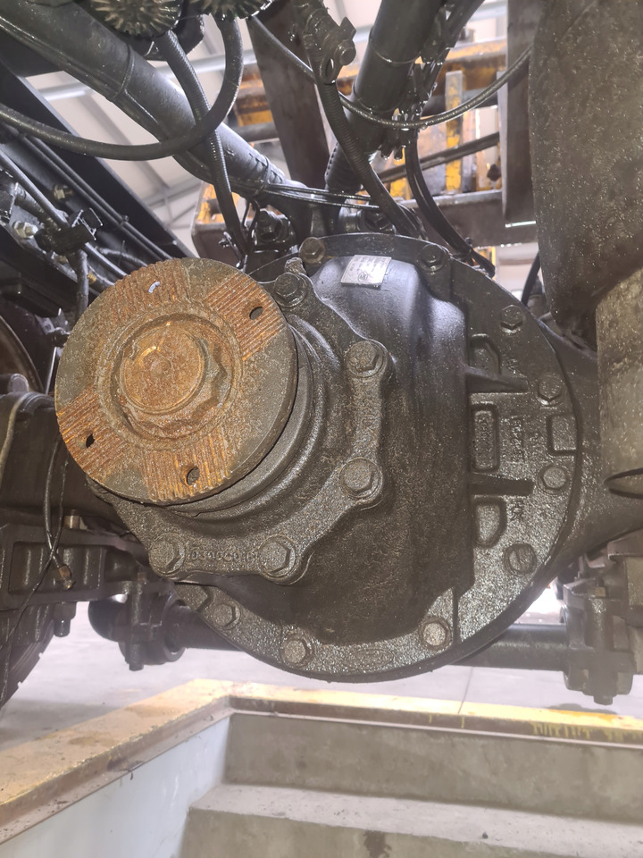 FORD WKŁAD MOSTU DYFER GŁÓWKA FORD F-MAX 500 CARGO FSS470 R2.467 HC 46-4200-BAB - Diferencial para Camión: foto 1 FORD WKŁAD MOSTU DYFER GŁÓWKA FORD F-MAX 500 CARGO FSS470 R2.467 HC 46-4200-BAB - Diferencial para Camión: foto 1