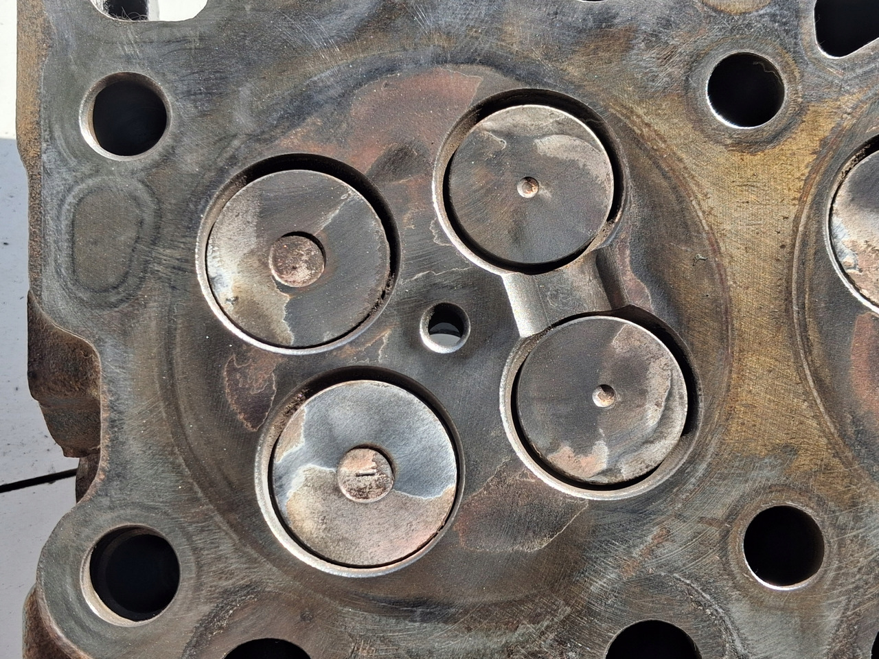 RENAULT GŁOWICA SILNIKA RENAULT GAMA D DTI 5 VOLVO FL D5K EURO 6 - Cabezal de bloque para Camión: foto 5 RENAULT GŁOWICA SILNIKA RENAULT GAMA D DTI 5 VOLVO FL D5K EURO 6 - Cabezal de bloque para Camión: foto 5