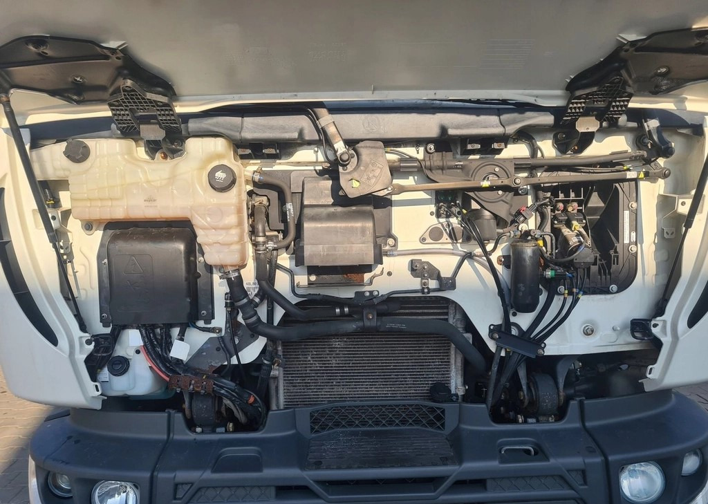 RENAULT KOMPLETNA RENAULT GAMA D 210 EURO 6 2020 ROK AUTOMAT - Cabina: foto 3 RENAULT KOMPLETNA RENAULT GAMA D 210 EURO 6 2020 ROK AUTOMAT - Cabina: foto 3