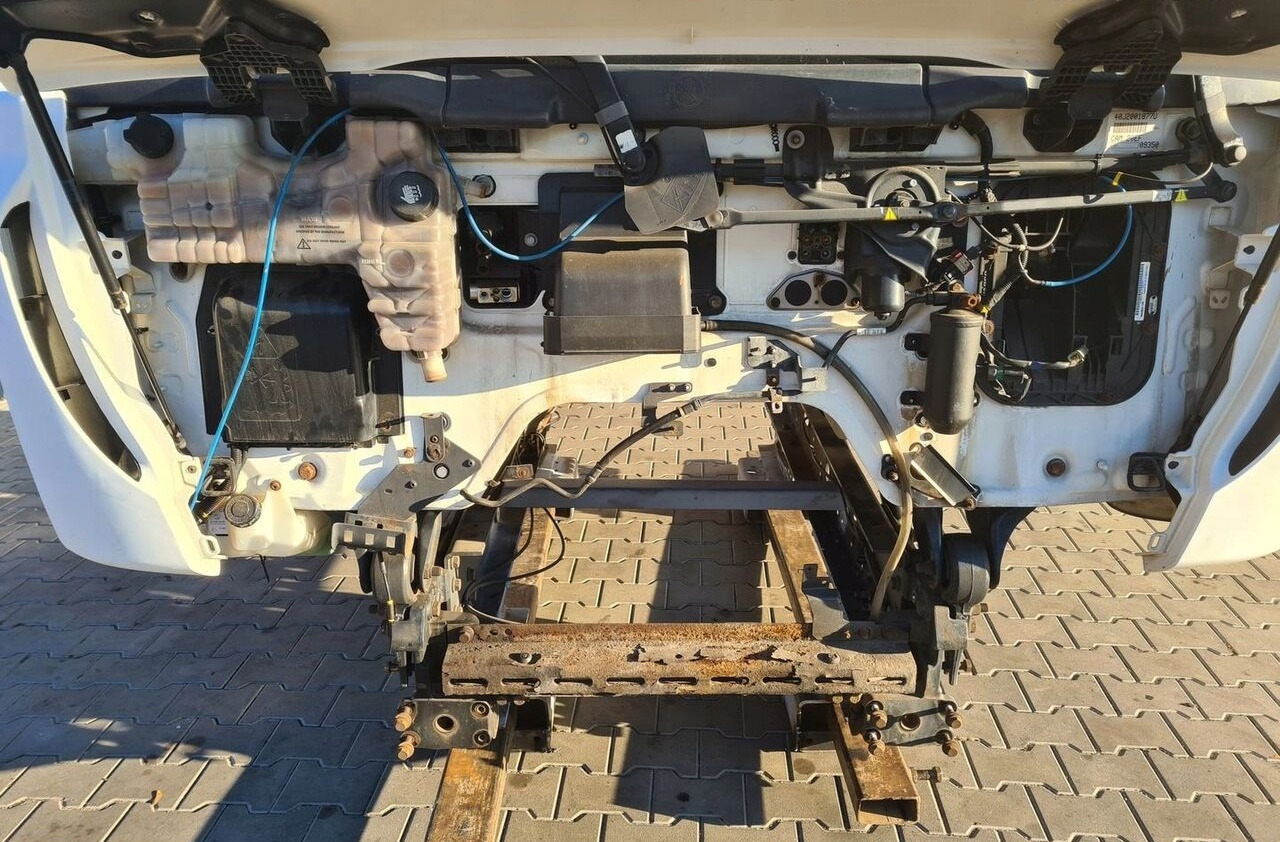 Cabina para Camión Renault GAMA D12 EURO 6 truck: foto 11