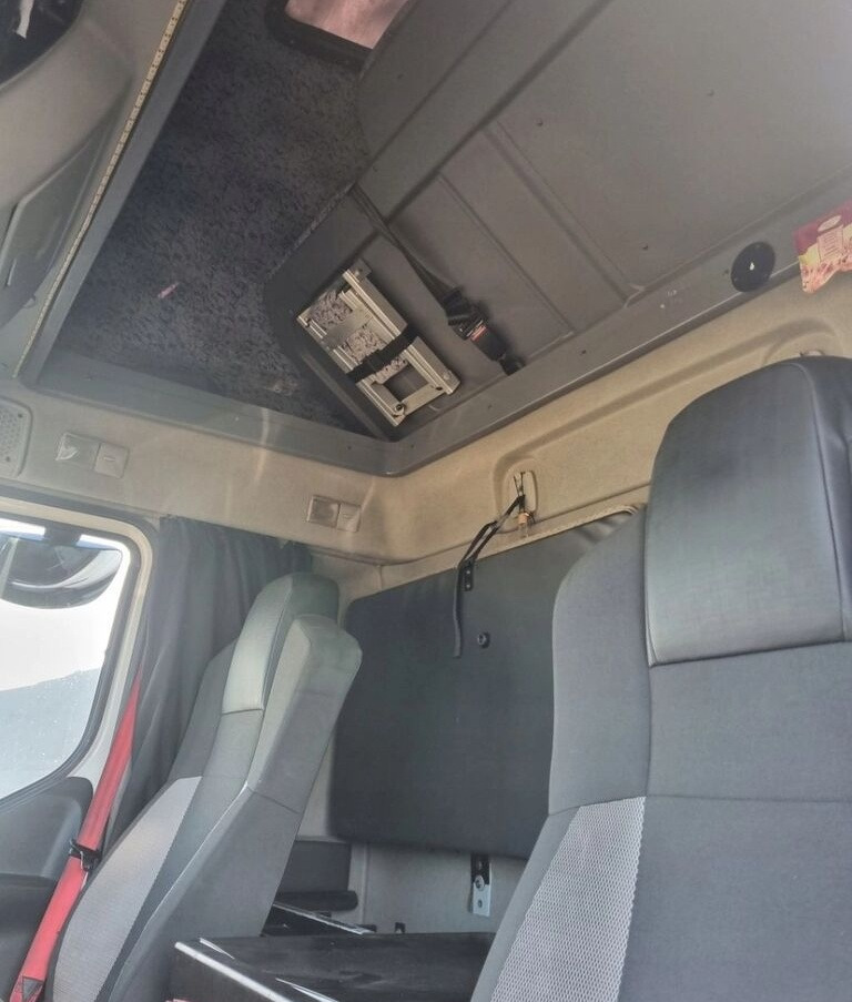 Cabina para Camión Renault GAMA D12 EURO 6 truck: foto 6
