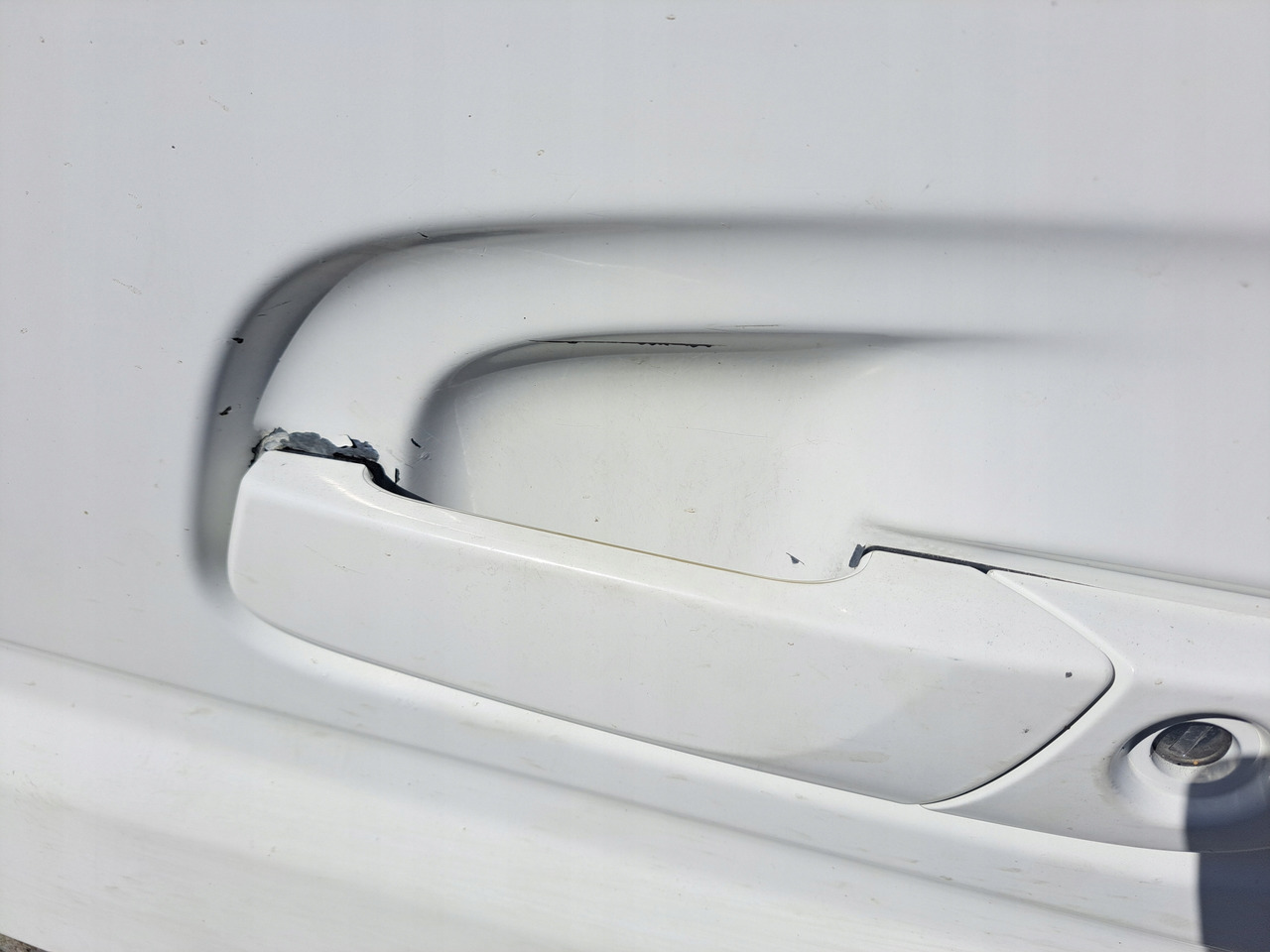 VOLVO DRZWI KOMPLETNE LEWE VOLVO FH 4 EURO 6 - Puerta y piezas: foto 5 VOLVO DRZWI KOMPLETNE LEWE VOLVO FH 4 EURO 6 - Puerta y piezas: foto 5