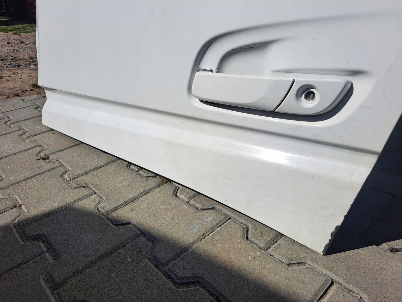 VOLVO DRZWI KOMPLETNE LEWE VOLVO FH 4 EURO 6 - Puerta y piezas: foto 3 VOLVO DRZWI KOMPLETNE LEWE VOLVO FH 4 EURO 6 - Puerta y piezas: foto 3