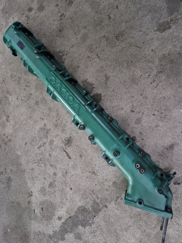 VOLVO KOLEKTOR SSĄCY DOLOTOWY VOLVO FH 16 D16K EURO 6 22053653 - Colector de admisión para Camión: foto 2 VOLVO KOLEKTOR SSĄCY DOLOTOWY VOLVO FH 16 D16K EURO 6 22053653 - Colector de admisión para Camión: foto 2