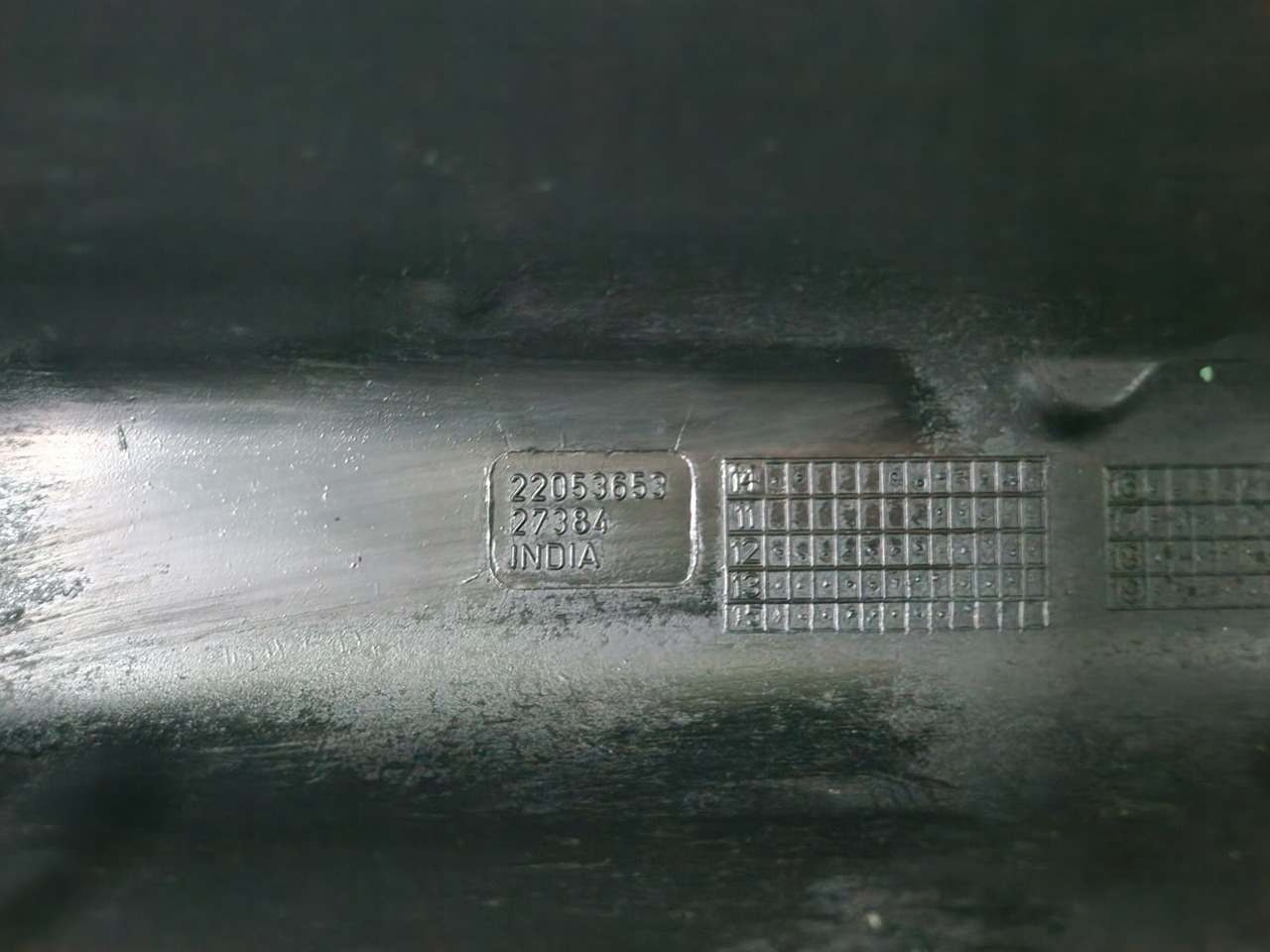 VOLVO KOLEKTOR SSĄCY DOLOTOWY VOLVO FH 16 D16K EURO 6 22053653 - Colector de admisión para Camión: foto 5 VOLVO KOLEKTOR SSĄCY DOLOTOWY VOLVO FH 16 D16K EURO 6 22053653 - Colector de admisión para Camión: foto 5