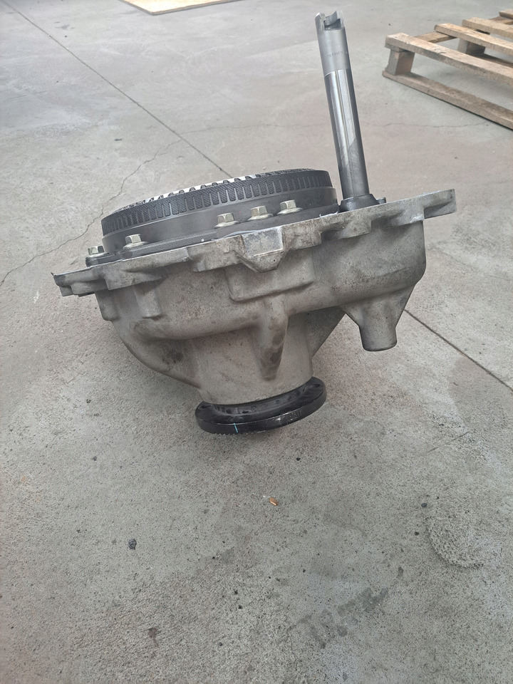 VOLVO OBUDOWA TYŁ REDUKTOR SKRZYNI I-SHIFT AUTOMAT AT 2612 TRAG-G VOLVO FH 4 FH 5 RENAULT GAMA T - Caja de cambios y piezas para Camión: foto 1 VOLVO OBUDOWA TYŁ REDUKTOR SKRZYNI I-SHIFT AUTOMAT AT 2612 TRAG-G VOLVO FH 4 FH 5 RENAULT GAMA T - Caja de cambios y piezas para Camión: foto 1