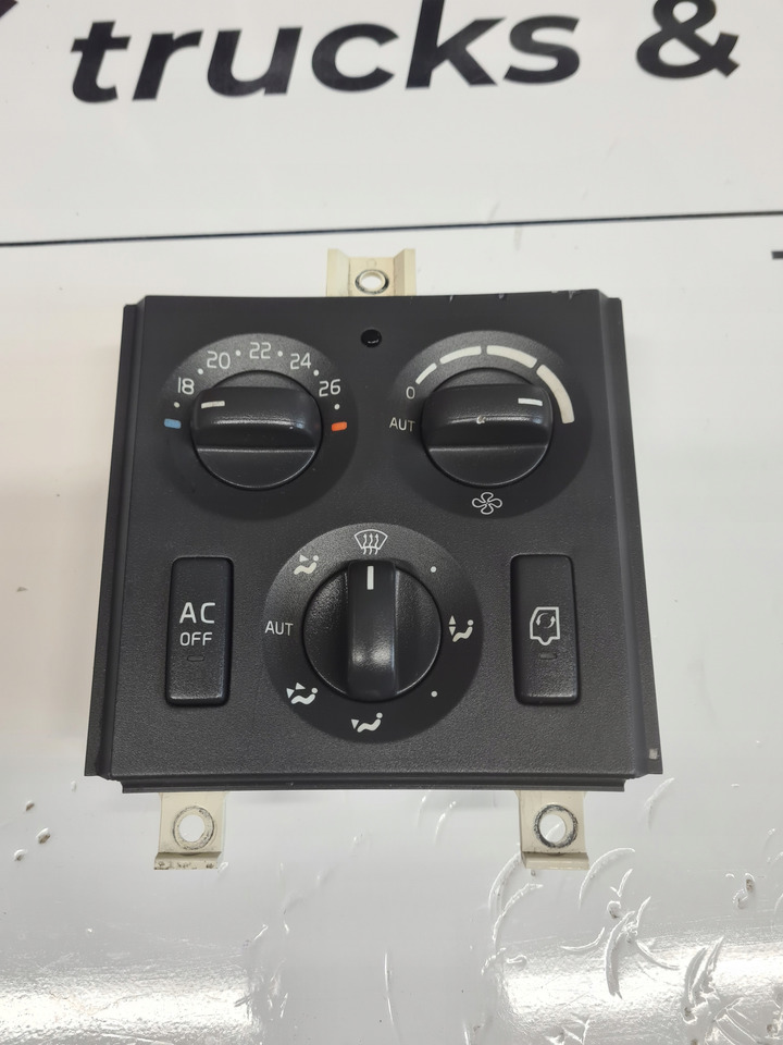 VOLVO PANEL NAWIEWU OGRZEWANIA KLIMATYZACJI VOLVO FH FM 9 13 LIFT - Calefacción/ Ventilación para Camión: foto 2 VOLVO PANEL NAWIEWU OGRZEWANIA KLIMATYZACJI VOLVO FH FM 9 13 LIFT - Calefacción/ Ventilación para Camión: foto 2