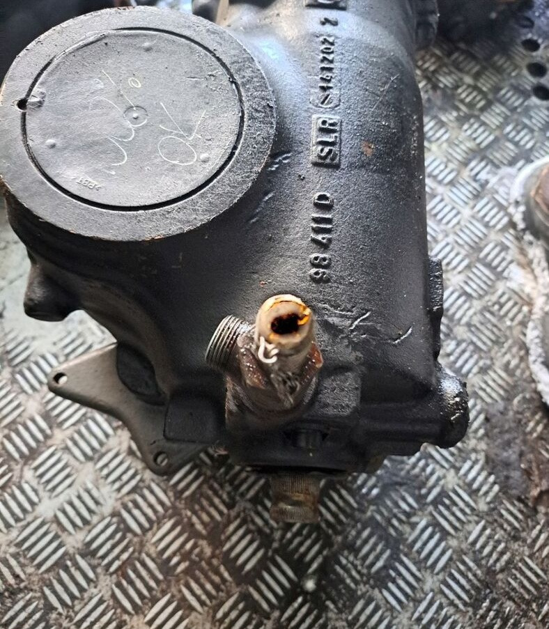 ZF KOLUMNA PRZEKŁADNIA KIEROWNICZA VOLVO FH FM 9 12 13 - Caja de dirección para Camión: foto 3 ZF KOLUMNA PRZEKŁADNIA KIEROWNICZA VOLVO FH FM 9 12 13 - Caja de dirección para Camión: foto 3