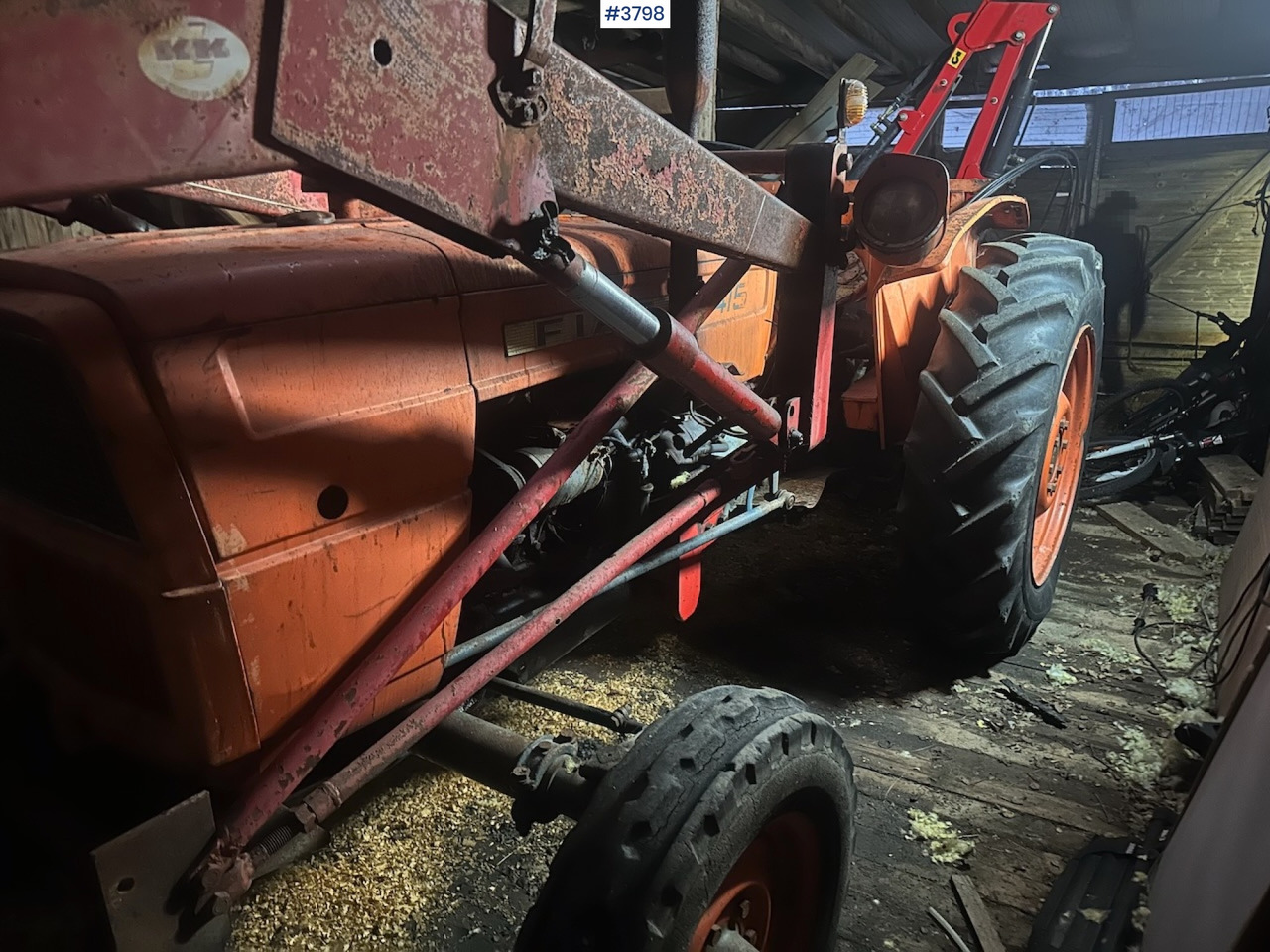 1900 Fiat 415 tractor w/ front loader and Wee edge mower - Tractor: foto 3 1900 Fiat 415 tractor w/ front loader and Wee edge mower - Tractor: foto 3