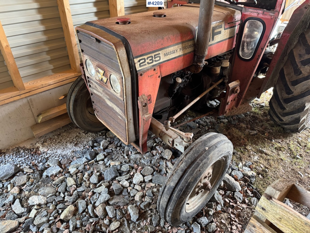 1980 Massey Ferguson 235 w/loader - Tractor: foto 3 1980 Massey Ferguson 235 w/loader - Tractor: foto 3