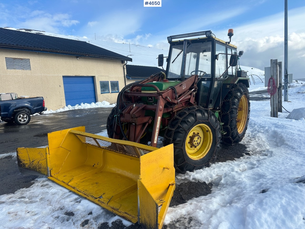 1981 John Deere 2040 w/ loader, triangle, snow blower, pallet forks and hydraulic unit. WATCH VIDEO. - Tractor: foto 1 1981 John Deere 2040 w/ loader, triangle, snow blower, pallet forks and hydraulic unit. WATCH VIDEO. - Tractor: foto 1