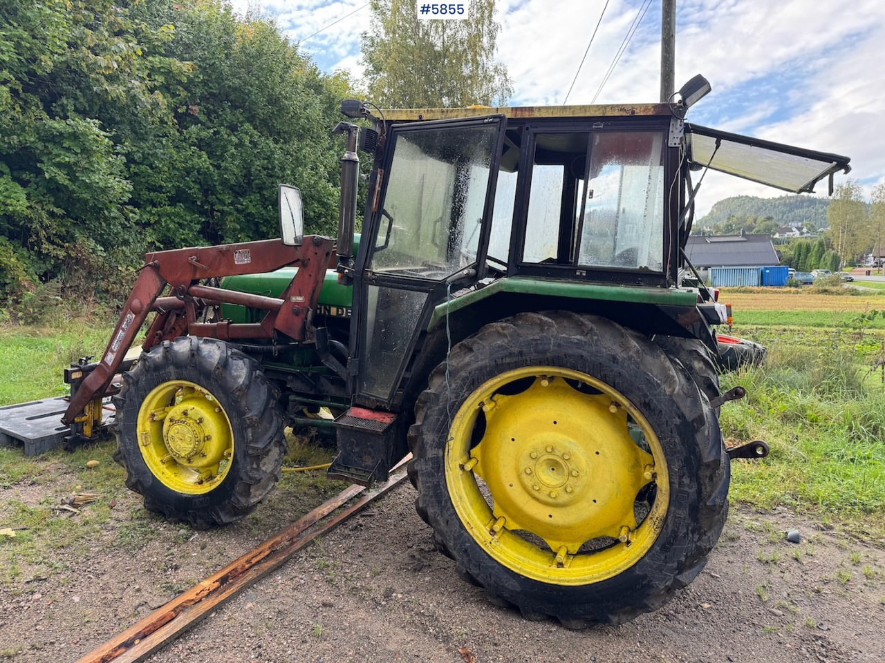1982 John Deere 1140 with front loader and a parts tractor - Tractor: foto 4 1982 John Deere 1140 with front loader and a parts tractor - Tractor: foto 4