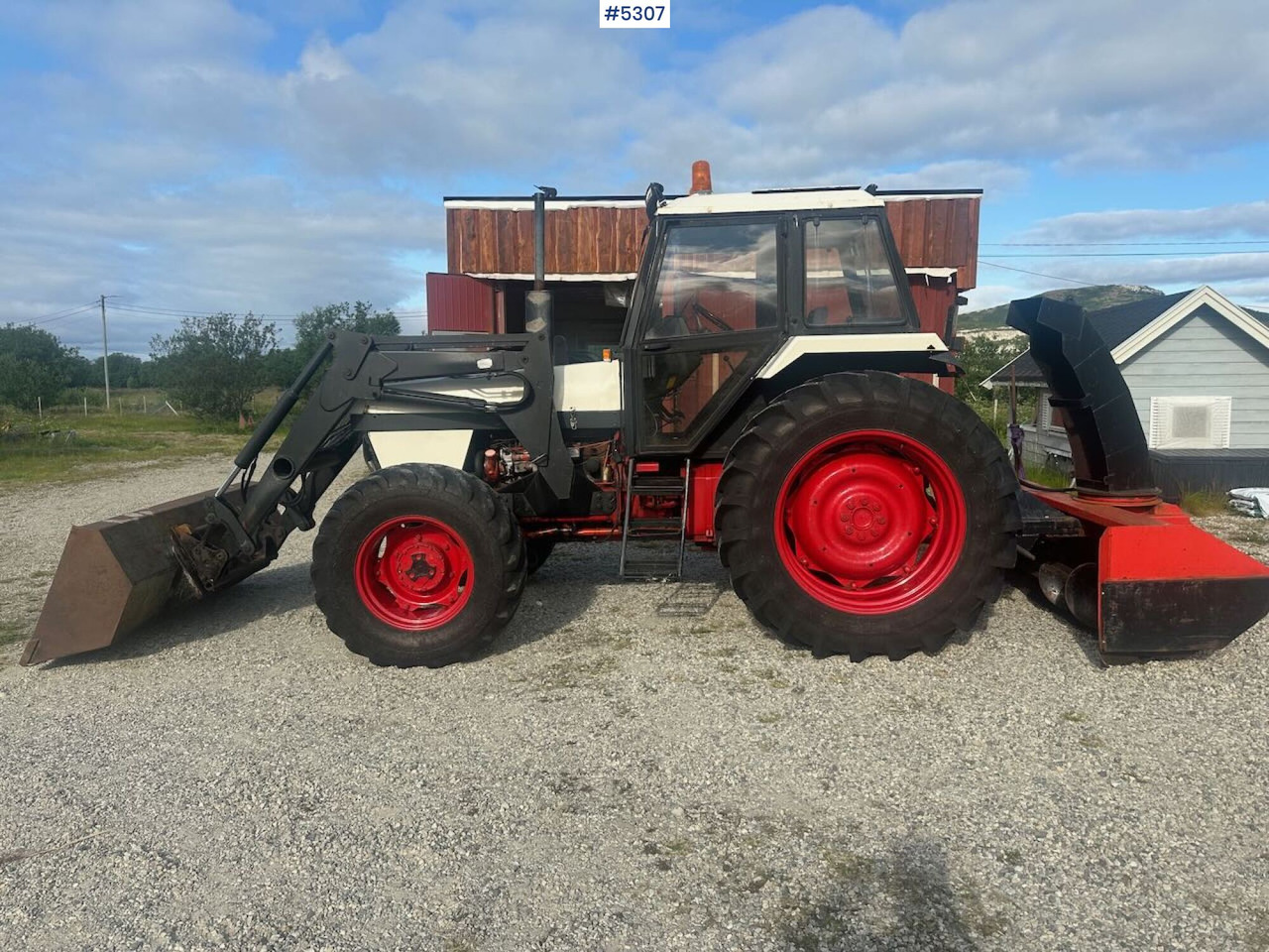 1983 David Brown Case 1690 4x4 w/ front loader, bucket and snow blower. Engine overhauled. WATCH VIDEO. - Tractor: foto 5 1983 David Brown Case 1690 4x4 w/ front loader, bucket and snow blower. Engine overhauled. WATCH VIDEO. - Tractor: foto 5