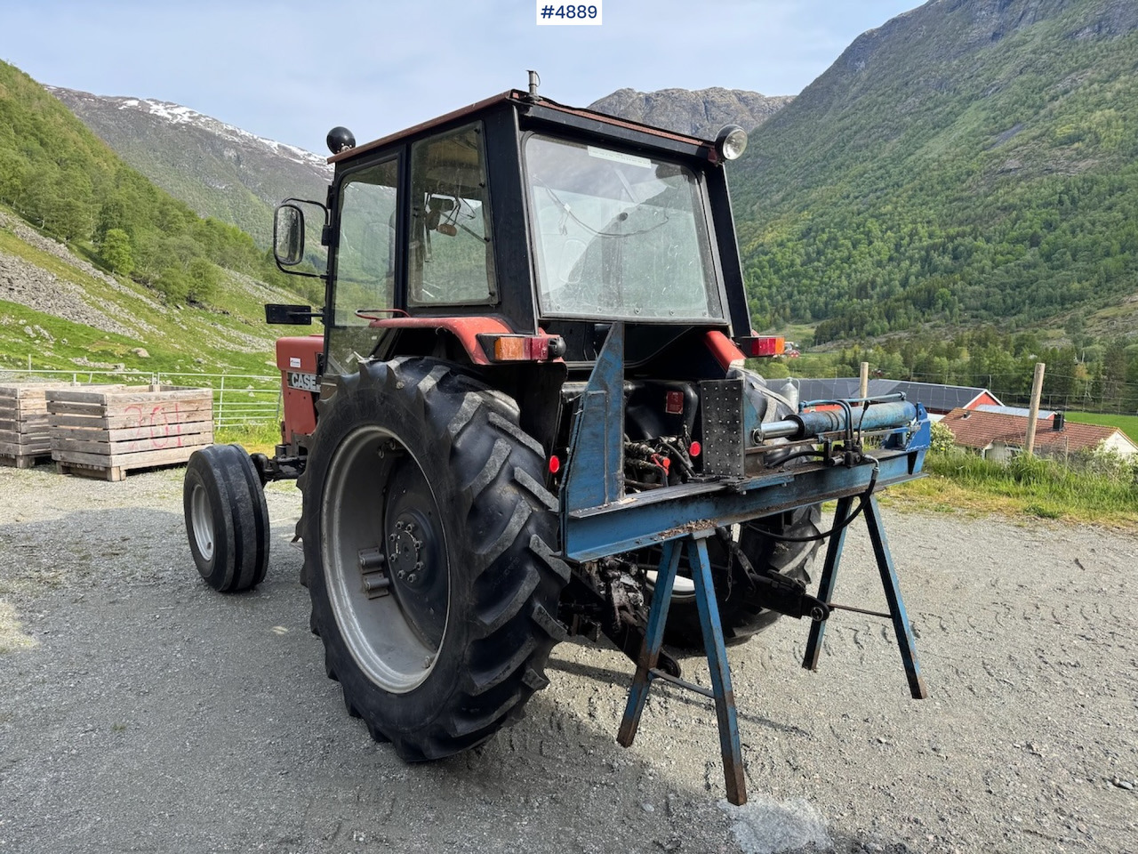 1986 Case International 585 - Tractor: foto 3 1986 Case International 585 - Tractor: foto 3