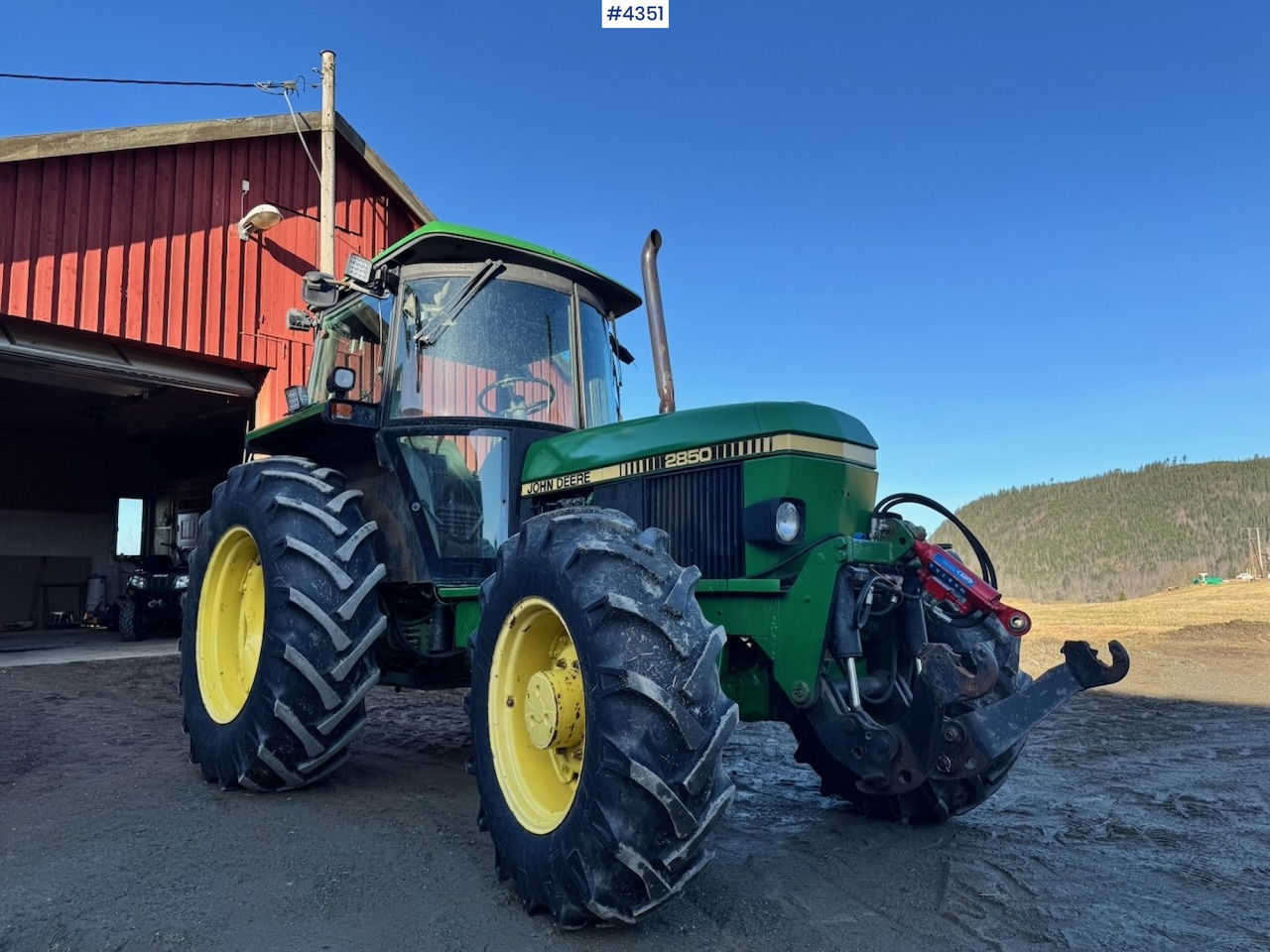 1991 John Deere 2850 4x4 Synchron w/ front hydraulics. - Tractor: foto 2 1991 John Deere 2850 4x4 Synchron w/ front hydraulics. - Tractor: foto 2