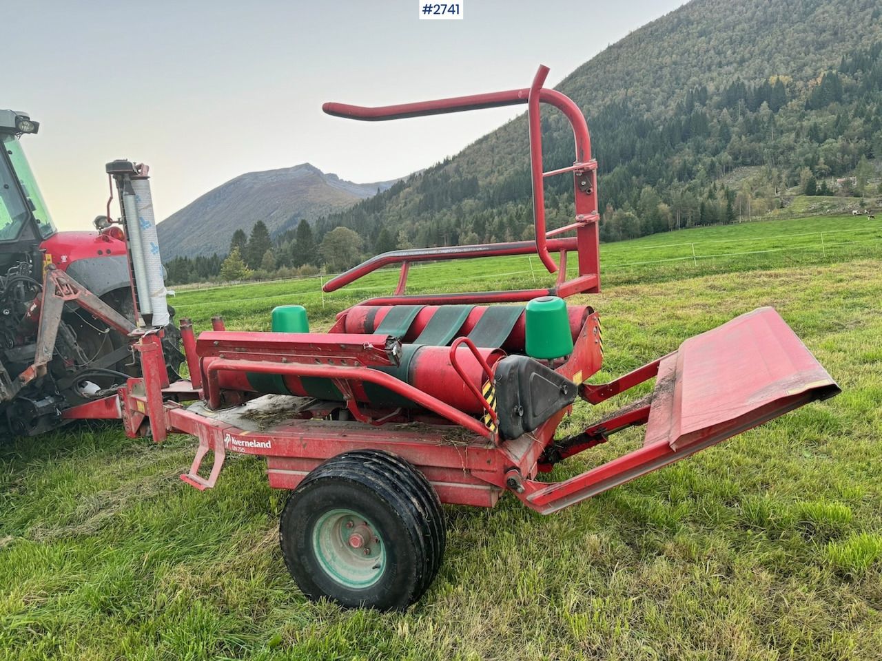 1997 Kverneland 7515 Round bale packer - Maquinaria de henificación: foto 2 1997 Kverneland 7515 Round bale packer - Maquinaria de henificación: foto 2