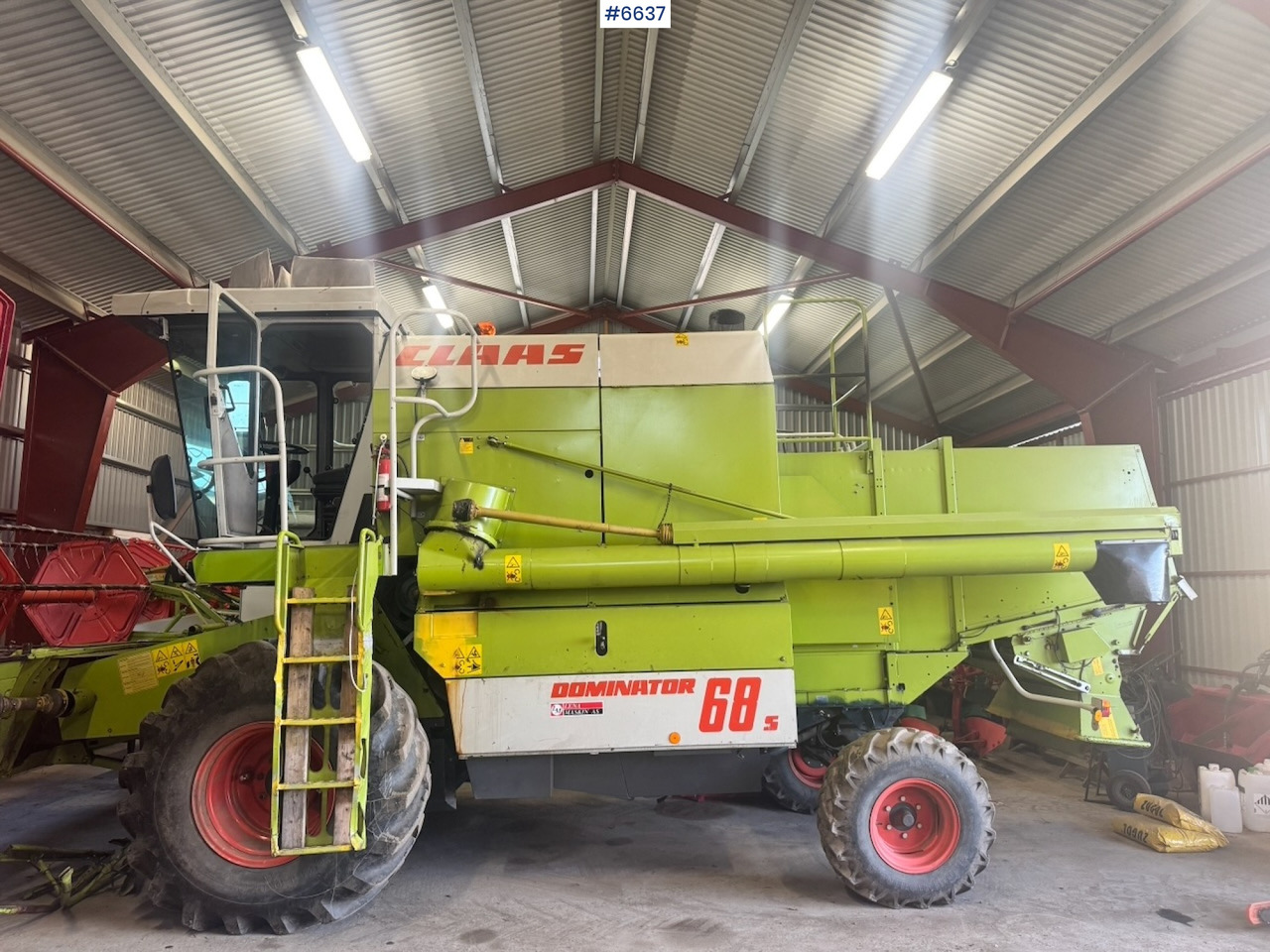 1999 Claas Dominator 68 S combine harvester with twin wheels. Well-maintained / Recently upgraded! - Cosechadora de granos: foto 2 1999 Claas Dominator 68 S combine harvester with twin wheels. Well-maintained / Recently upgraded! - Cosechadora de granos: foto 2
