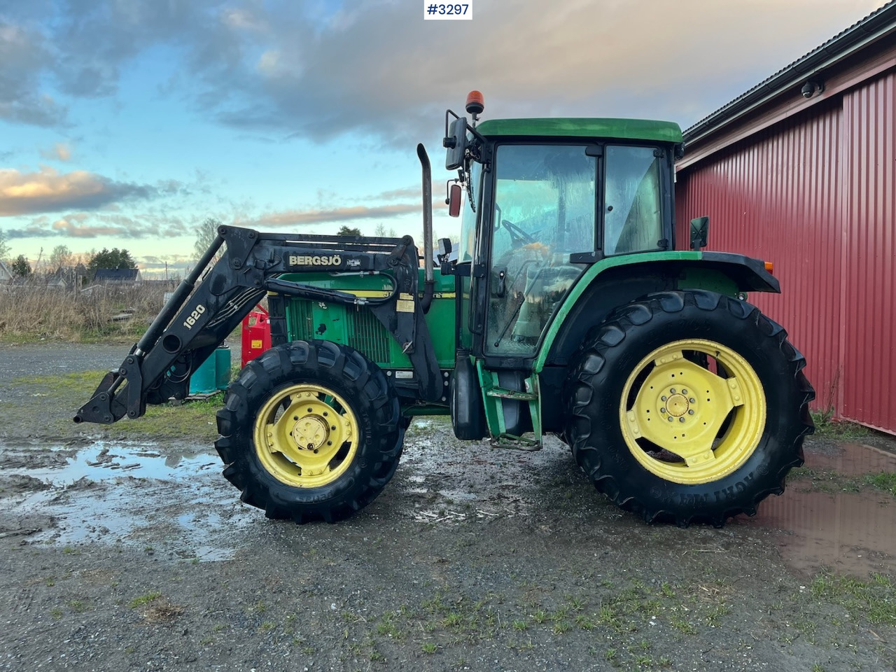 1999 John Deere 6210 SE with Front Loader - Tractor: foto 2 1999 John Deere 6210 SE with Front Loader - Tractor: foto 2