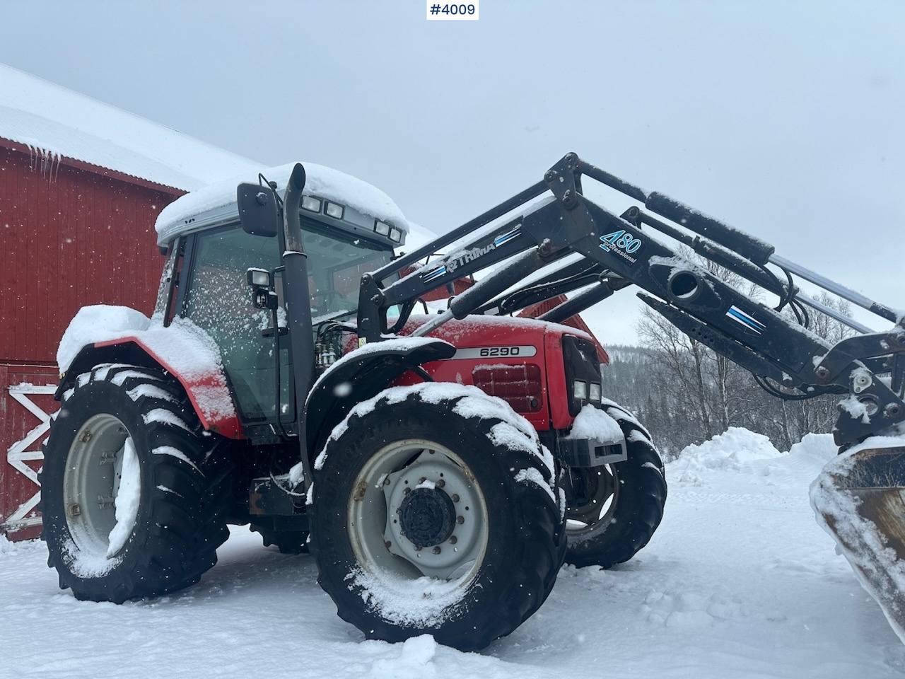 Tractor 2001 Massey Ferguson 6290 4x4 w/ Trima 480 loader. WATCH VIDEO.: foto 6