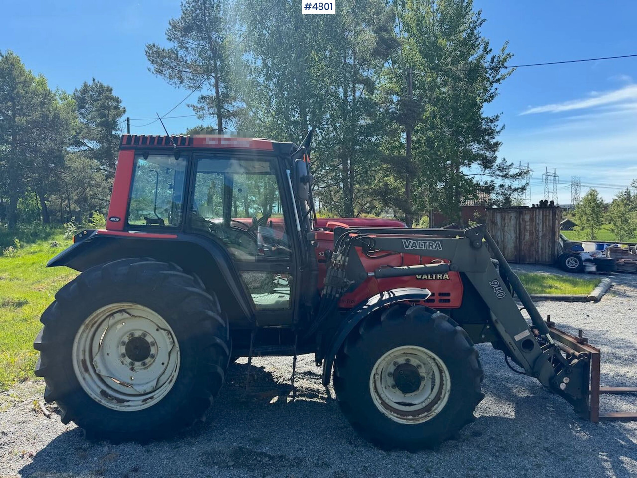 2002 Valtra 6300 4x4 w/ front loader - Tractor: foto 4 2002 Valtra 6300 4x4 w/ front loader - Tractor: foto 4