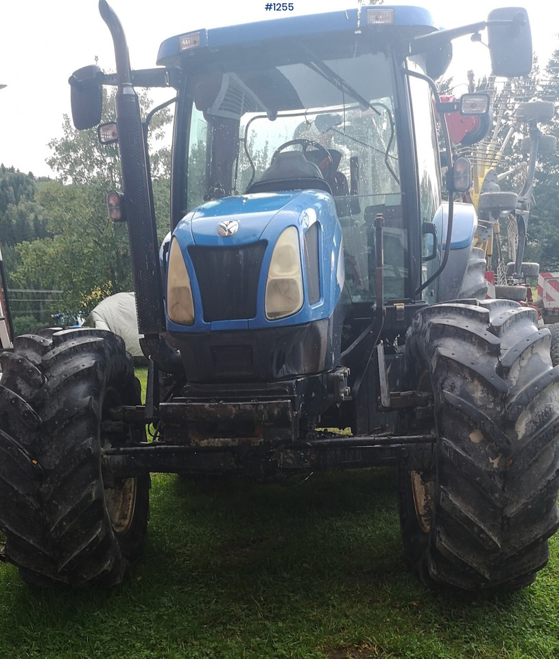 Tractor 2005 New Holland TS110A: foto 8