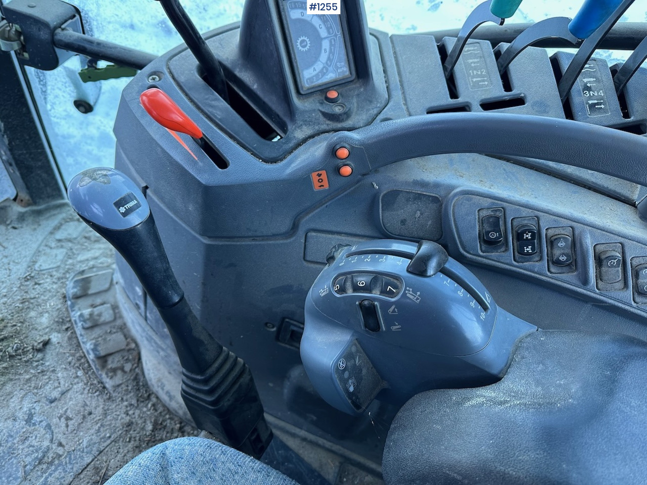 Tractor 2005 New Holland TS110A: foto 19