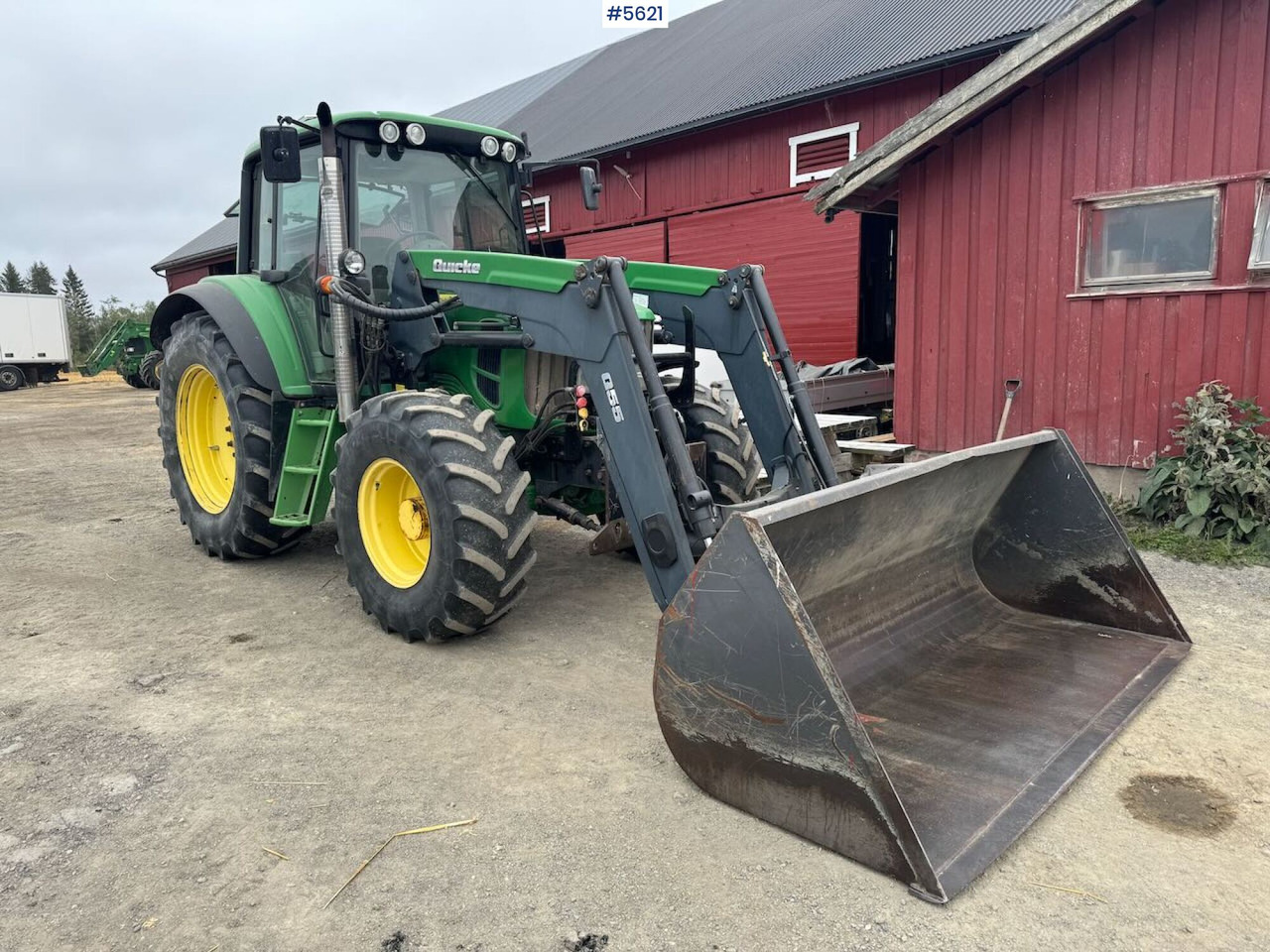 2010 John Deere 6430 Premium w/ plow plate, loader and 2 sets of tires. - Carretilla elevadora: foto 1 2010 John Deere 6430 Premium w/ plow plate, loader and 2 sets of tires. - Carretilla elevadora: foto 1