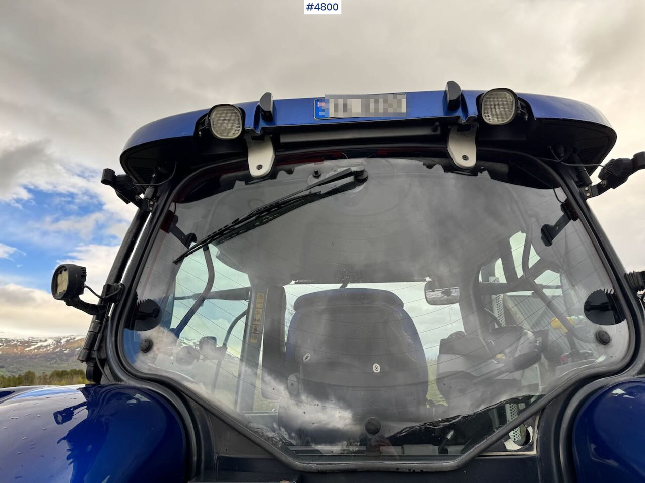 Tractor 2013 New Holland T7.210 AC Blue Power m/ Frontlaster: foto 17 Tractor 2013 New Holland T7.210 AC Blue Power m/ Frontlaster: foto 17