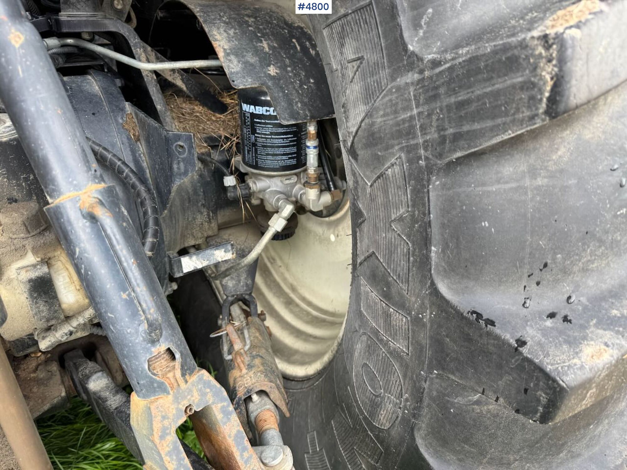 Tractor 2013 New Holland T7.210 AC Blue Power m/ Frontlaster: foto 20 Tractor 2013 New Holland T7.210 AC Blue Power m/ Frontlaster: foto 20