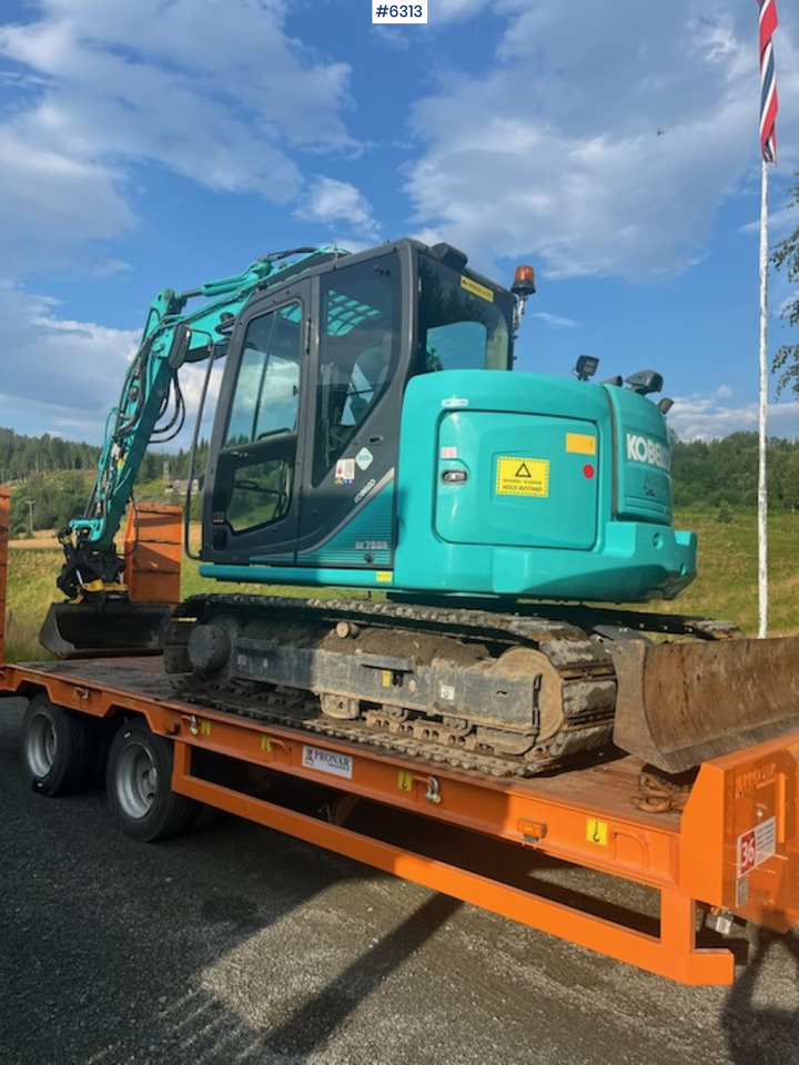 2017 Kobelco SK75SR-3E w/Rotortilt, sanding bucket and narrow bucket. Comes with new certification! - Miniexcavadora: foto 4 2017 Kobelco SK75SR-3E w/Rotortilt, sanding bucket and narrow bucket. Comes with new certification! - Miniexcavadora: foto 4