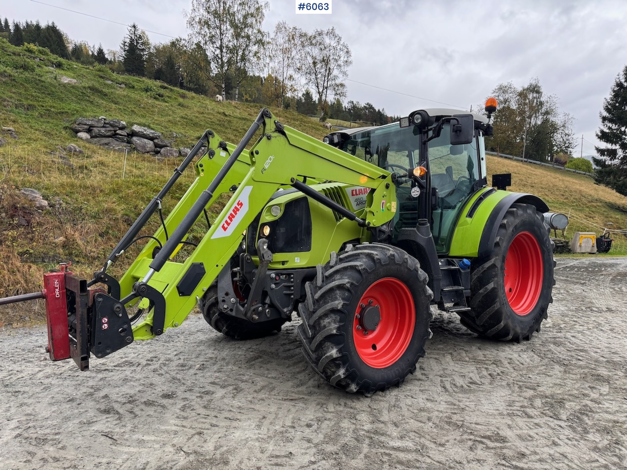 2018 Claas Arion 460 m front loader, front hydraulics and front PTO. - Tractor: foto 2 2018 Claas Arion 460 m front loader, front hydraulics and front PTO. - Tractor: foto 2