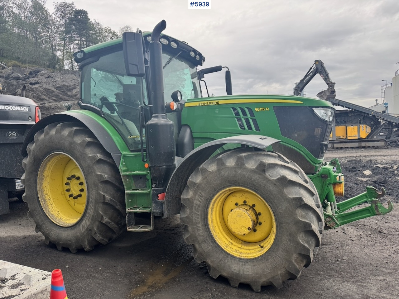 Tractor 2020 John Deere 6215R w/ Front PTO and hydraulics. 2 sets of tires.: foto 6 Tractor 2020 John Deere 6215R w/ Front PTO and hydraulics. 2 sets of tires.: foto 6