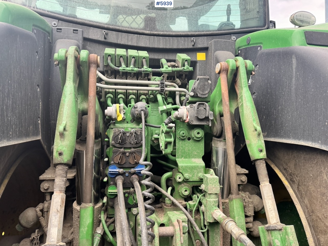 Tractor 2020 John Deere 6215R w/ Front PTO and hydraulics. 2 sets of tires.: foto 16 Tractor 2020 John Deere 6215R w/ Front PTO and hydraulics. 2 sets of tires.: foto 16