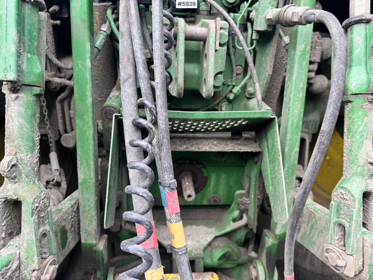 Tractor 2020 John Deere 6215R w/ Front PTO and hydraulics. 2 sets of tires.: foto 17 Tractor 2020 John Deere 6215R w/ Front PTO and hydraulics. 2 sets of tires.: foto 17