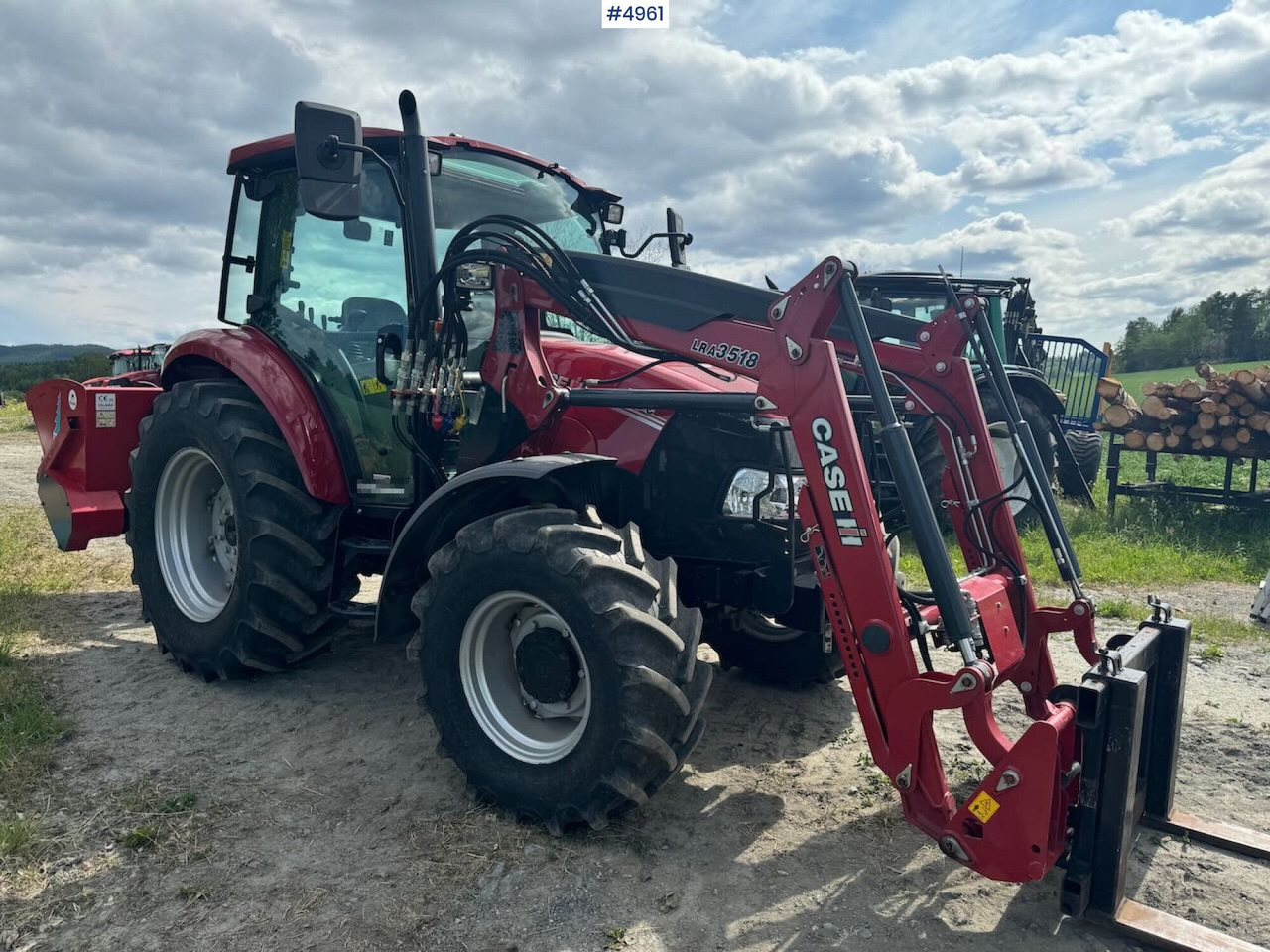 2021 Case IH Famall 75C w/ front loader. 150 Hours! - Tractor: foto 2 2021 Case IH Famall 75C w/ front loader. 150 Hours! - Tractor: foto 2