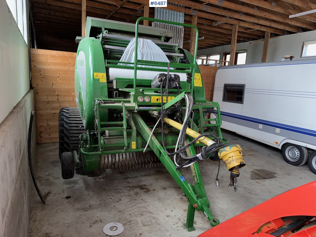 2021 McHale F5600 Plus w/ Camless Pick-Up and 710 Tires. - Maquinaria de henificación: foto 3 2021 McHale F5600 Plus w/ Camless Pick-Up and 710 Tires. - Maquinaria de henificación: foto 3