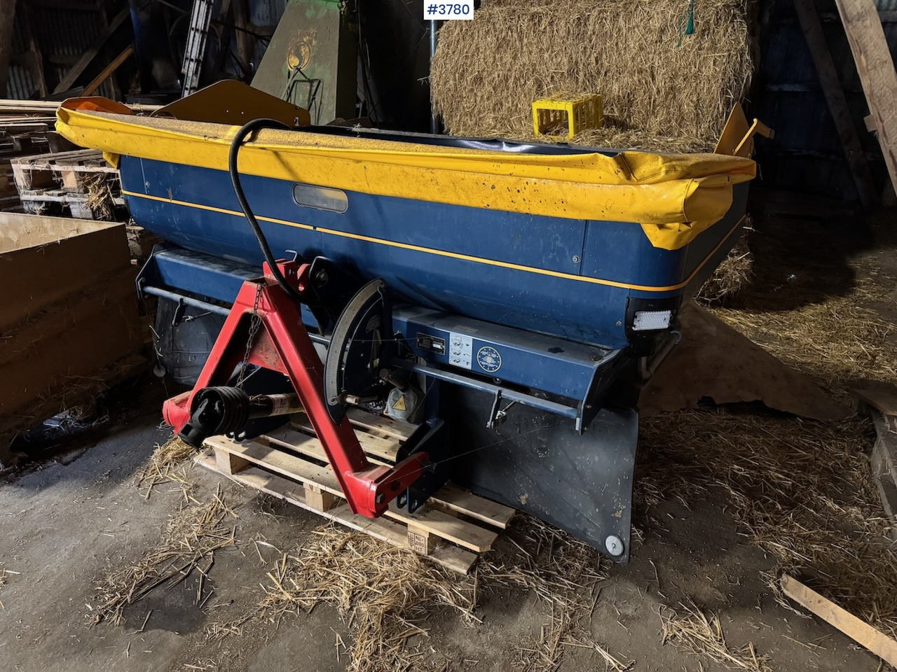 2022 Bogballe L20 Plus w/Calibrator ICON - Esparcidor de fertilizantes: foto 1 2022 Bogballe L20 Plus w/Calibrator ICON - Esparcidor de fertilizantes: foto 1