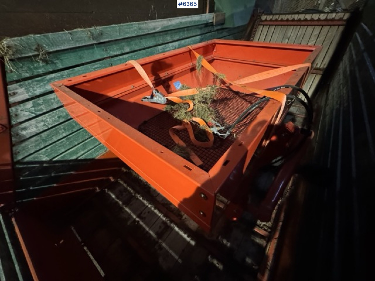 Approx. 1990 Kverneland UN7000 unloading wagon - Esparcidor de fertilizantes: foto 1 Approx. 1990 Kverneland UN7000 unloading wagon - Esparcidor de fertilizantes: foto 1