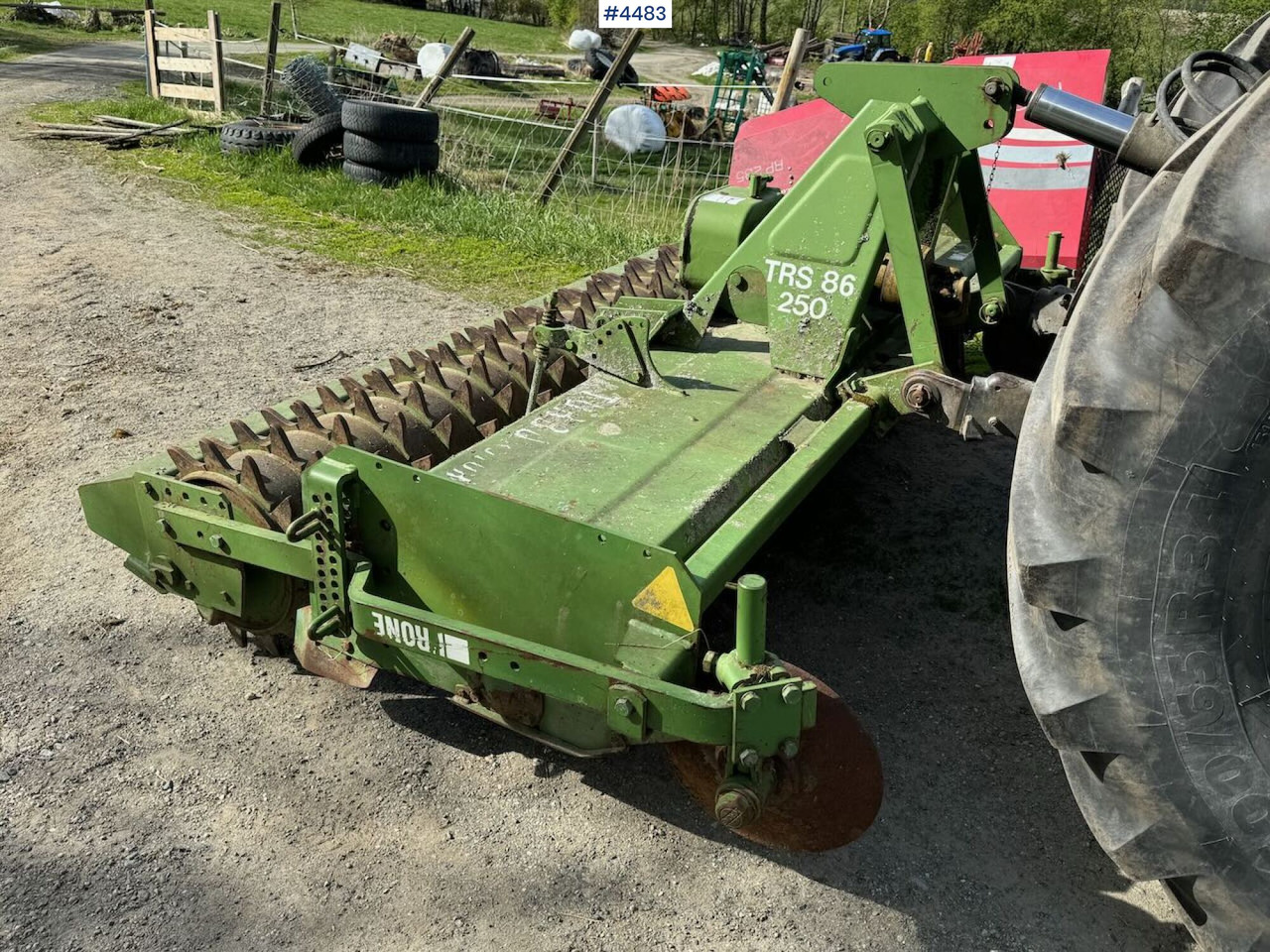 Krone TRS 86 Rotary Tiller - Equipo para trabajo del suelo: foto 3 Krone TRS 86 Rotary Tiller - Equipo para trabajo del suelo: foto 3