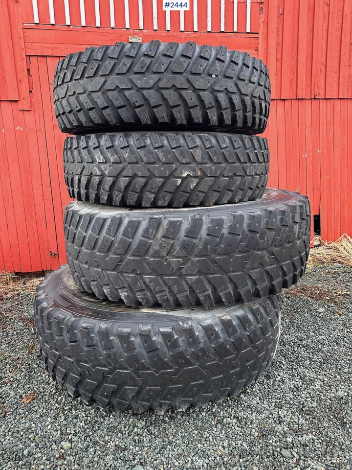 Nokian TRI2 wheelset from Fendt 936 - Rueda completa para Maquinaria agrícola: foto 3 Nokian TRI2 wheelset from Fendt 936 - Rueda completa para Maquinaria agrícola: foto 3