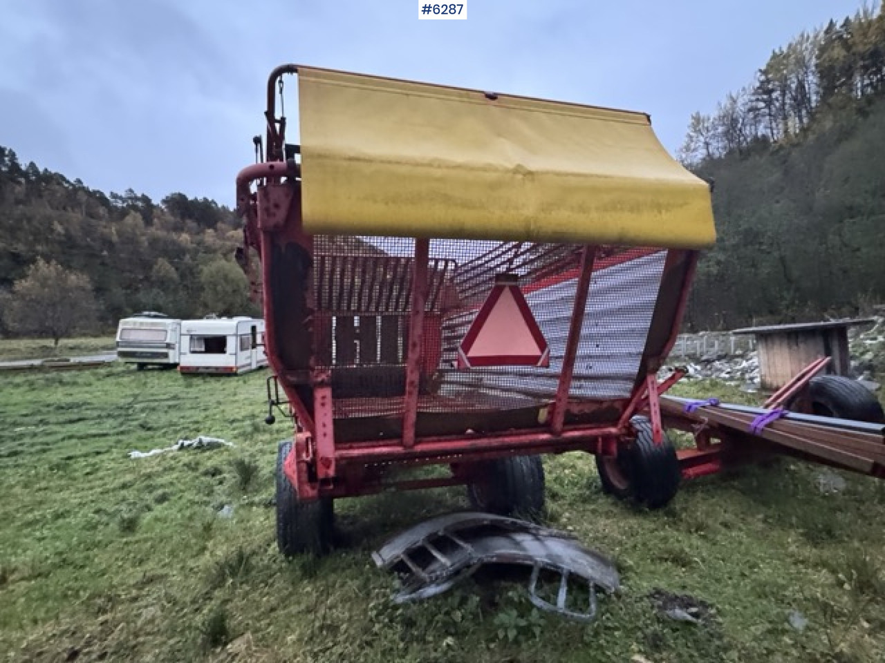 Maquinaria de henificación Pöttinger Boss Forage Wagon: foto 7